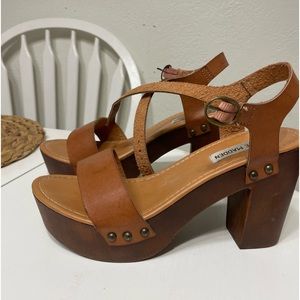 STEVE MADDEN BLOCK HEELS